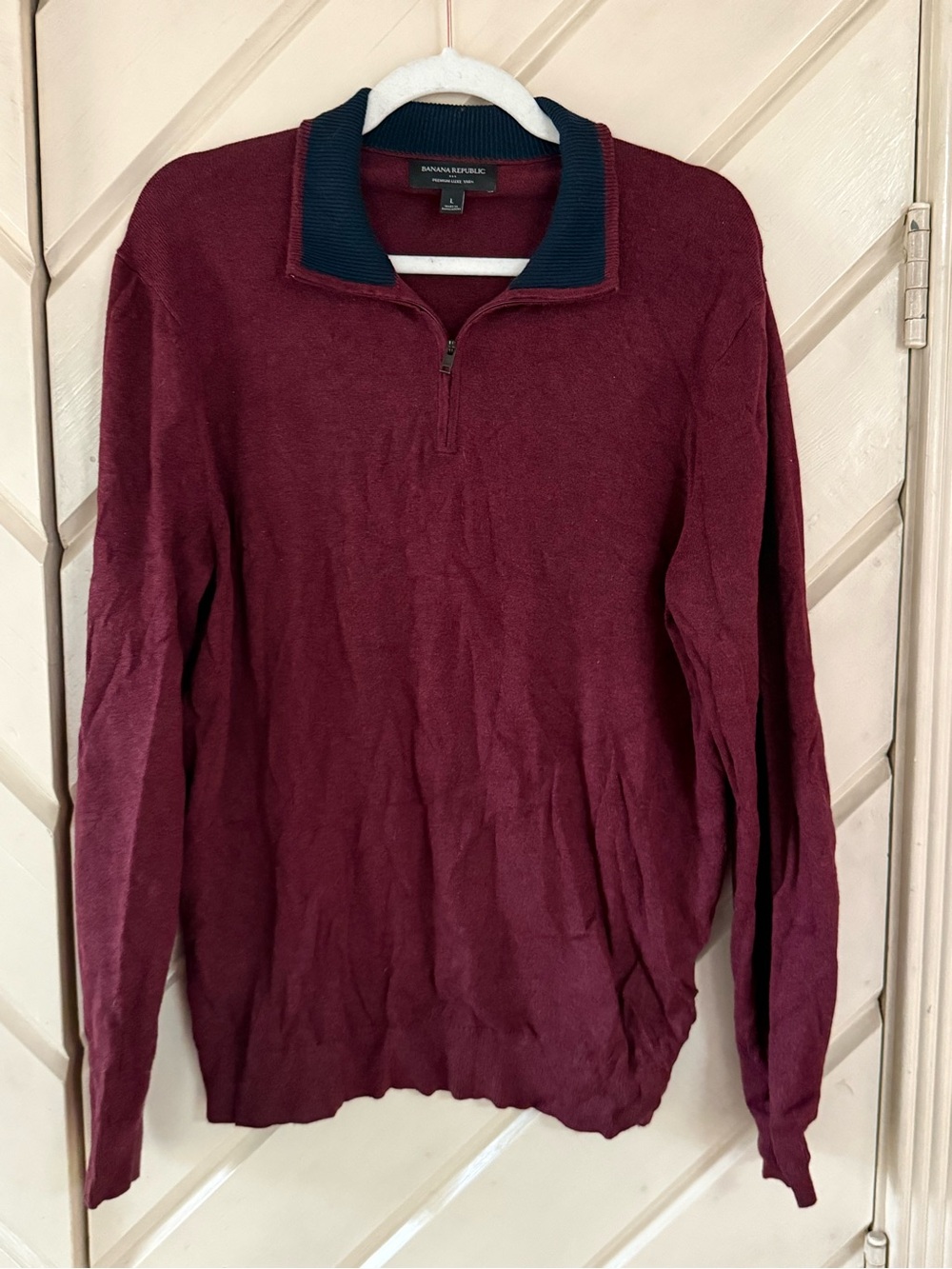 Banana Republic Men's Burgundy Zip-Neck Sweater with Navy Collar
